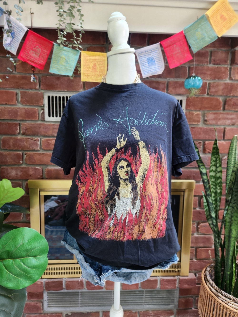Jane's Addiction Flaming Woman Graphic Band Tee Black Unisex Size L